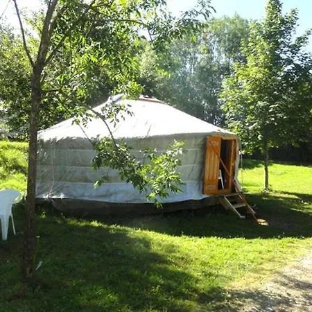 Camping Domaine De Mepillat Saint-Nizier-le-Bouchoux Buitenkant foto
